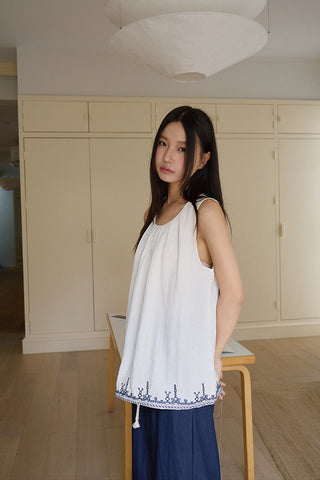 embroidered Top top