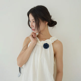 bud pin Top