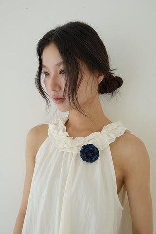 bud pin Top