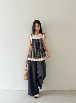 lace hollow Top