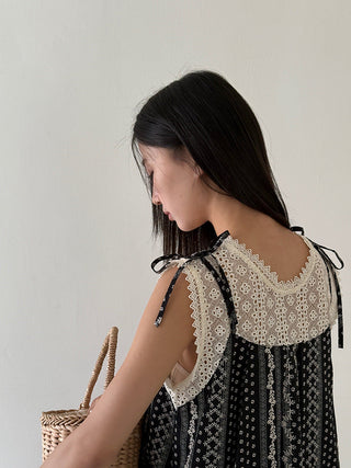 lace hollow Top