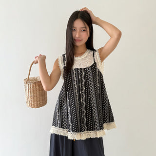 lace hollow Top