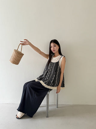 lace hollow Top
