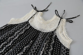 lace hollow Top