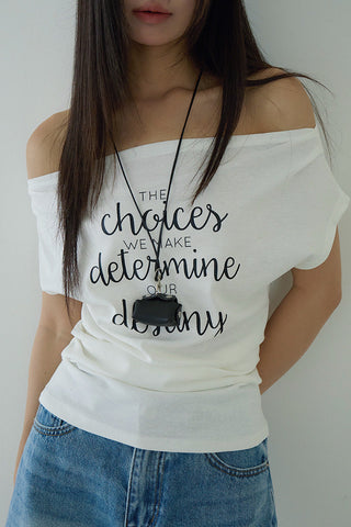 letter pleated top