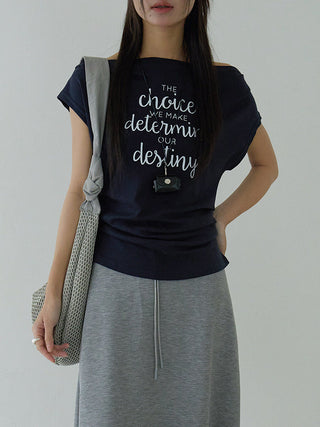 letter pleated top