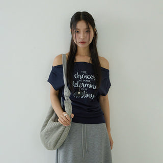 letter pleated top