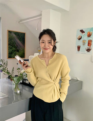 Cream Yellow Slim Sweater