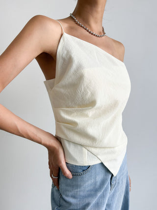 Diagonal Collar Strap Vest