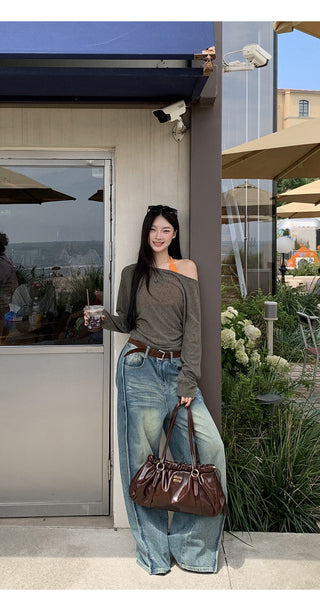 Wide-Leg Jeans