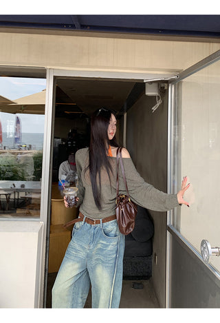 Wide-Leg Jeans