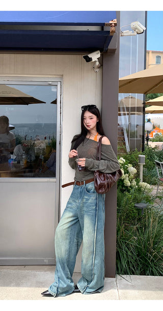 Wide-Leg Jeans