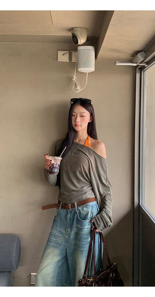 Wide-Leg Jeans