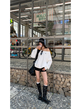 Hooded Sweater White