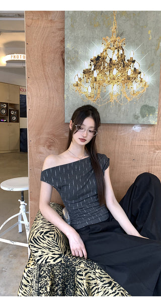 Off-Shoulder T-Shirt