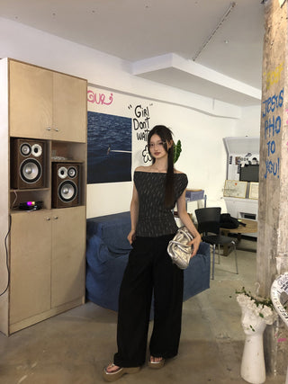 Off-Shoulder T-Shirt