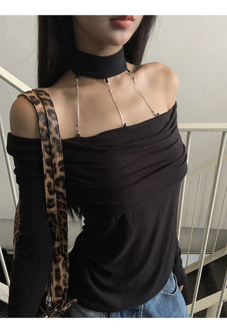 Off-Shoulder T-Shirt