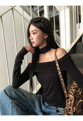 Off-Shoulder T-Shirt