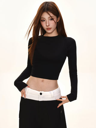 Midriff-Baring Short Top