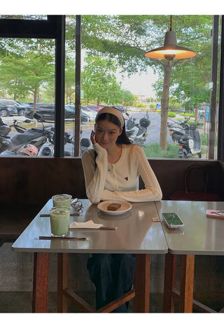 design knit cardigan