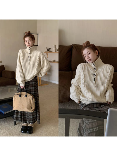 horn button sweater