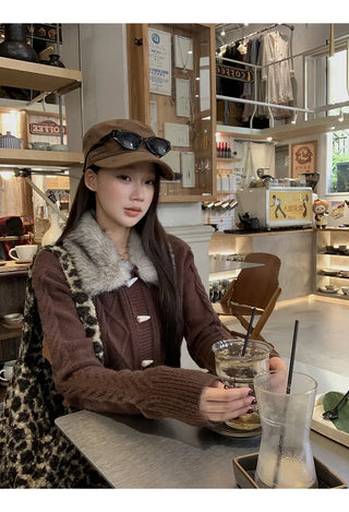 horn button cardigan