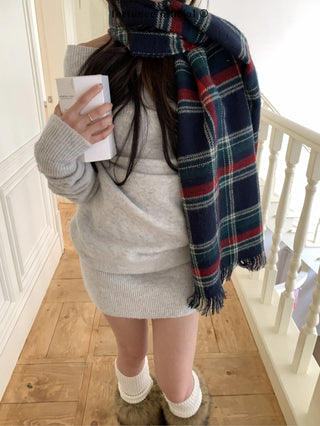 off-shoulder pleated dress