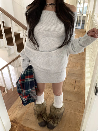 off-shoulder pleated dress