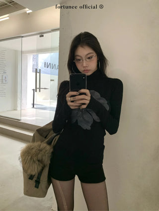 flower rhinestone tee