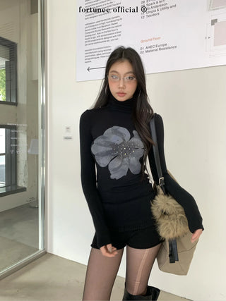 flower rhinestone tee