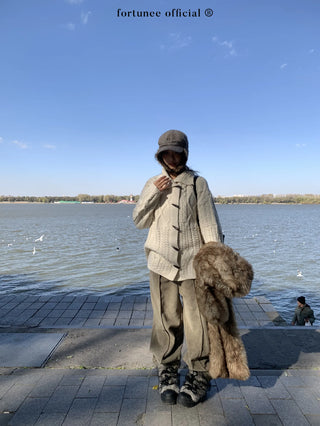 horn button cardigan