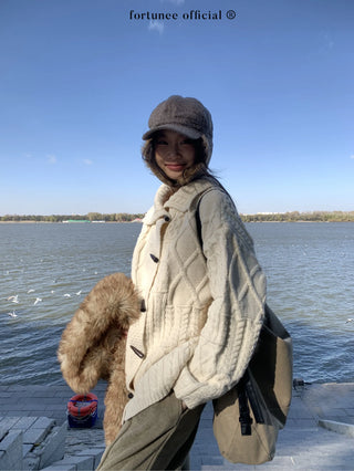 horn button cardigan