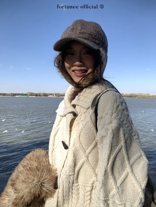 horn button cardigan