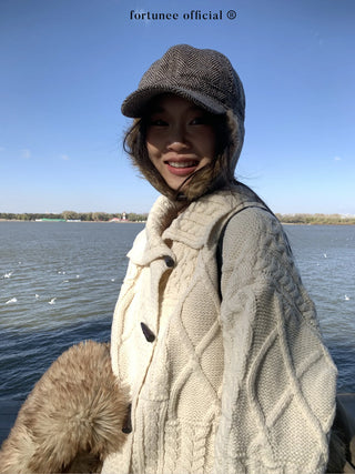 horn button cardigan