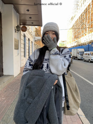 deer jacquard sweater