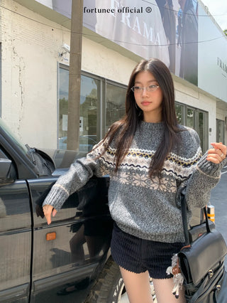 fairisle round sweater