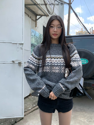 fairisle round sweater