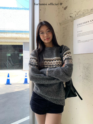 fairisle round sweater