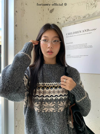 fairisle round sweater