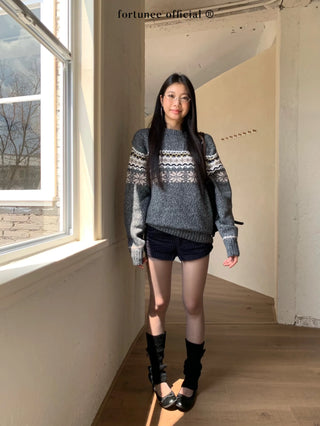 fairisle round sweater