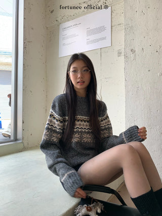 fairisle round sweater