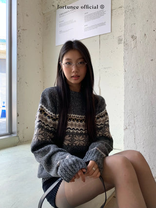 fairisle round sweater