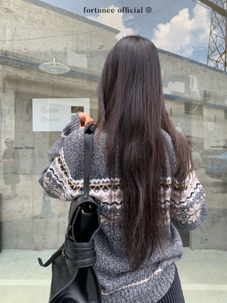 fairisle round sweater