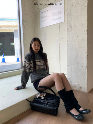 fairisle round sweater