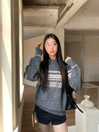 fairisle round sweater