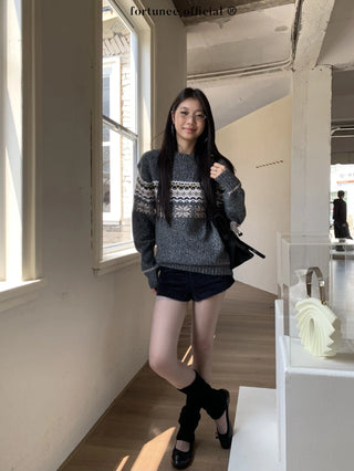 fairisle round sweater