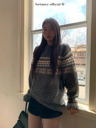 fairisle round sweater