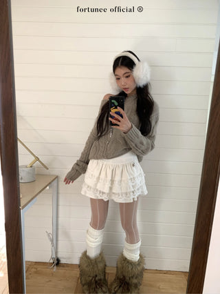 curling knit sweater