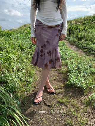 velvet fishtail skirt