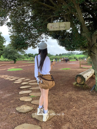 snowflake cotton tee